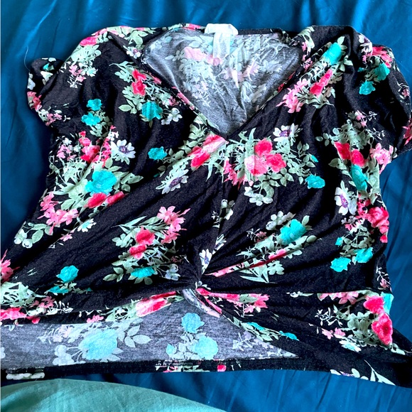 T Shirt with Twist - Picture 1 of 4